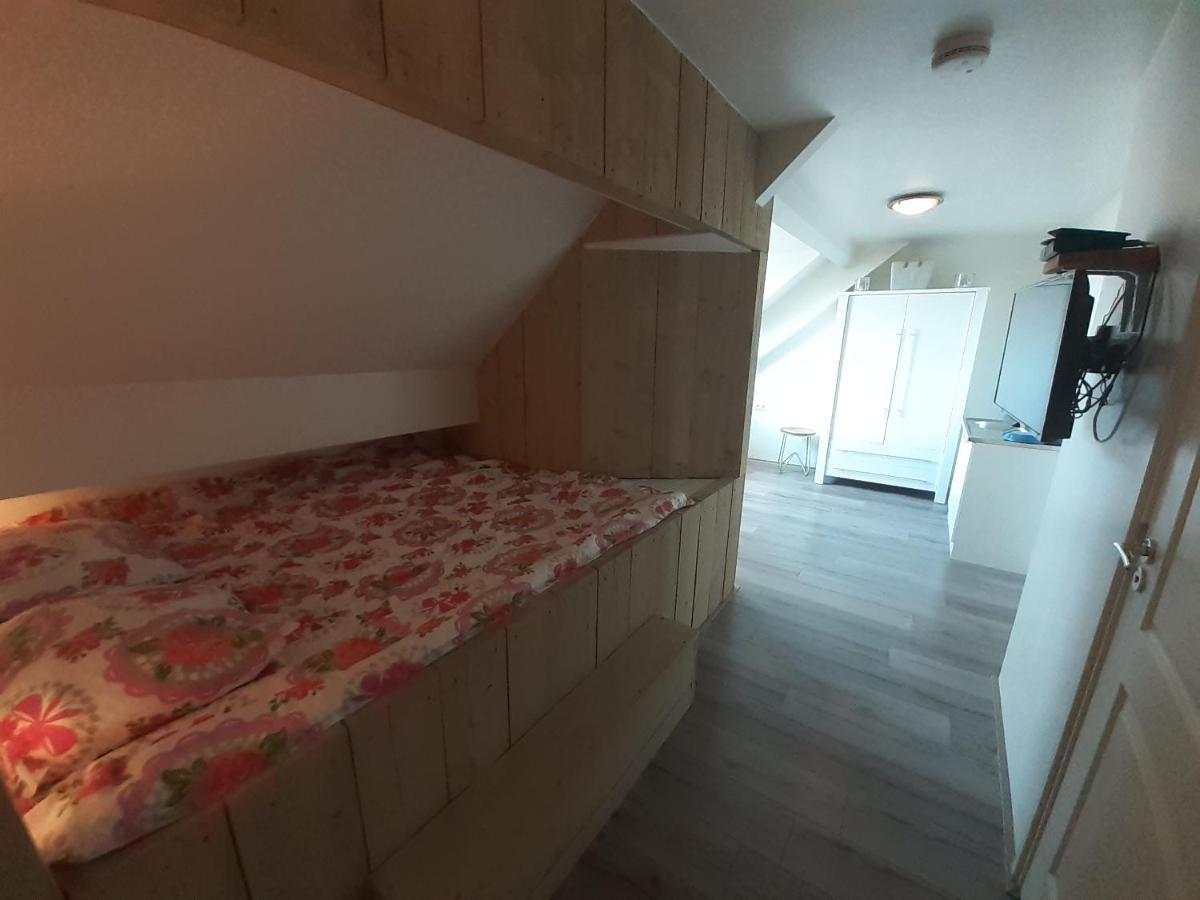 B&B De Kaagse Boer Экстерьер фото